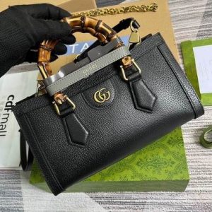 Gucci bag gucci diana 000121 01