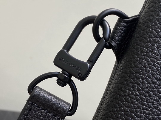 bag louis vuitton aerogram 000075 17 bag louis vuitton aerogram 000075 17