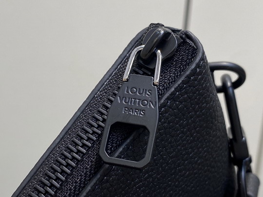 bag louis vuitton aerogram 000075 33 bag louis vuitton aerogram 000075 33