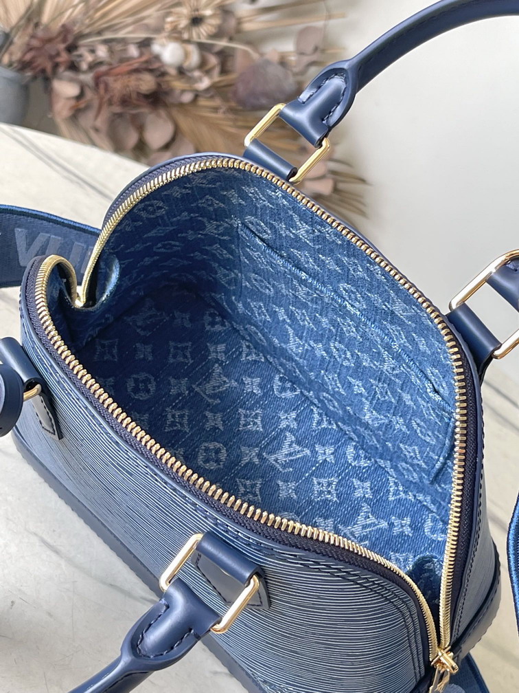 bag louis vuitton alma 000077 39 bag louis vuitton alma 000077 39