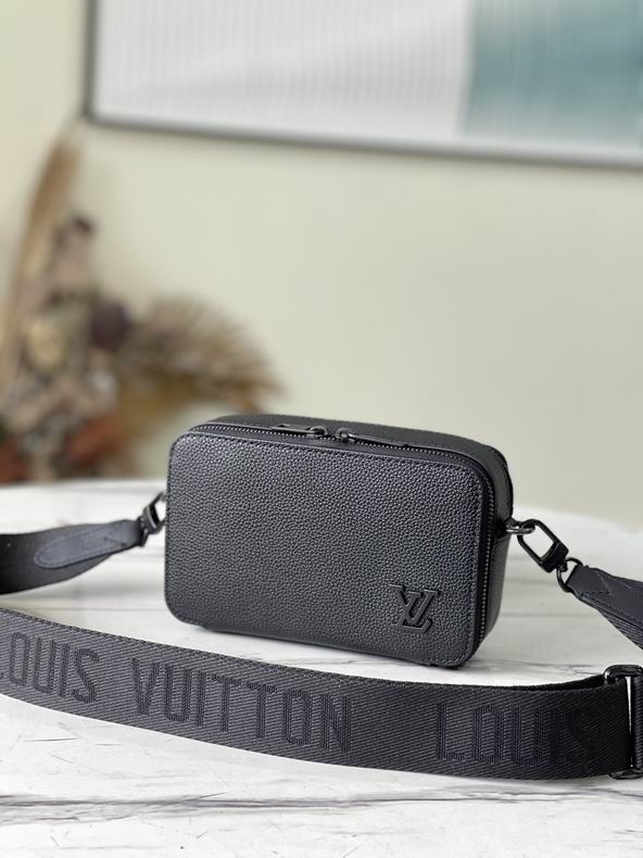 bag louis vuitton alpha 000078 07 bag louis vuitton alpha 000078 07