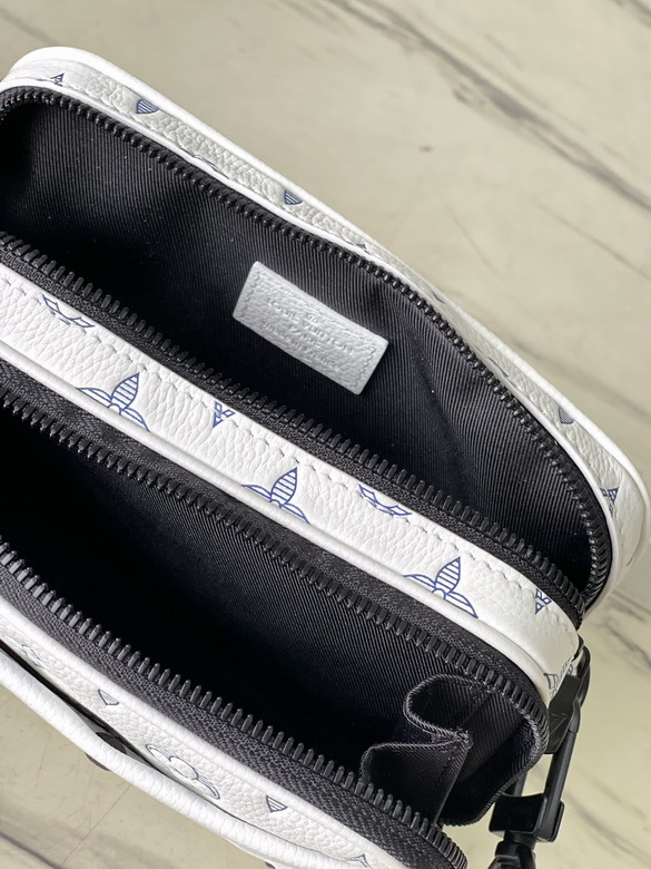 bag louis vuitton alpha 000078 19 bag louis vuitton alpha 000078 19
