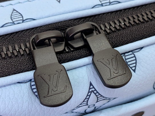 bag louis vuitton alpha 000078 25 bag louis vuitton alpha 000078 25