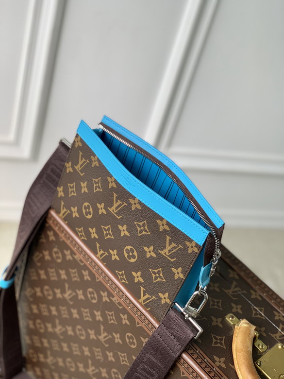 bag louis vuitton alpha 000078 40 bag louis vuitton alpha 000078 40