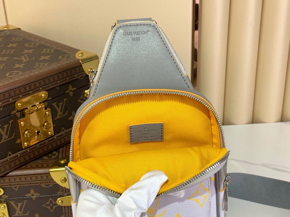 bag louis vuitton avenue 000079 16 bag louis vuitton avenue 000079 16