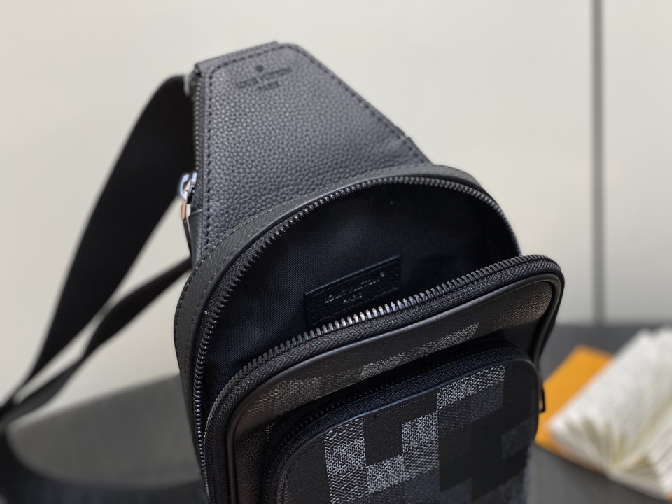 bag louis vuitton avenue 000079 17 bag louis vuitton avenue 000079 17
