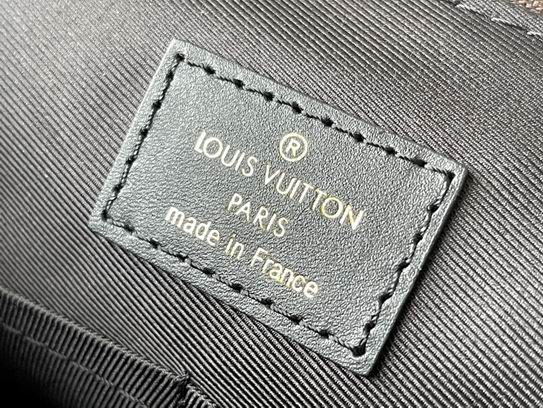 bag louis vuitton boetie 000083 39 bag louis vuitton boetie 000083 39