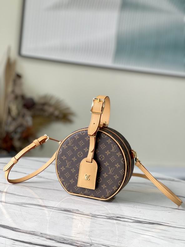 bag louis vuitton boite chapeau 000084 02 bag louis vuitton boite chapeau 000084 02