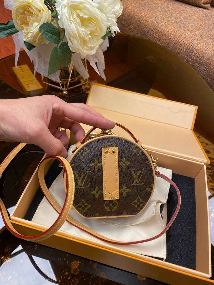 bag louis vuitton boite chapeau 000084 25 bag louis vuitton boite chapeau 000084 25