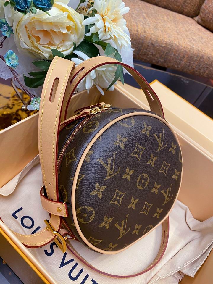 bag louis vuitton boite chapeau 000084 26 bag louis vuitton boite chapeau 000084 26
