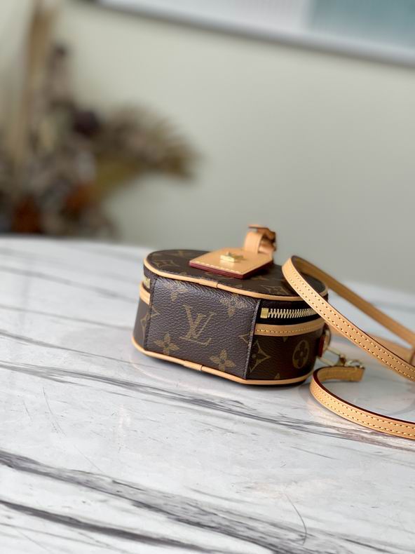 bag louis vuitton boite chapeau 000084 34 bag louis vuitton boite chapeau 000084 34