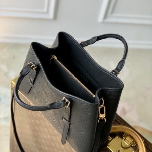 bag louis vuitton boulogne 000085 01