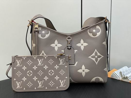 bag louis vuitton carryall 000093 21 bag louis vuitton carryall 000093 21