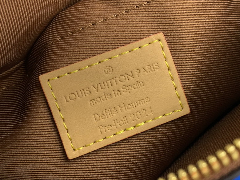 bag louis vuitton chess messenger 000089 04 bag louis vuitton chess messenger 000089 04