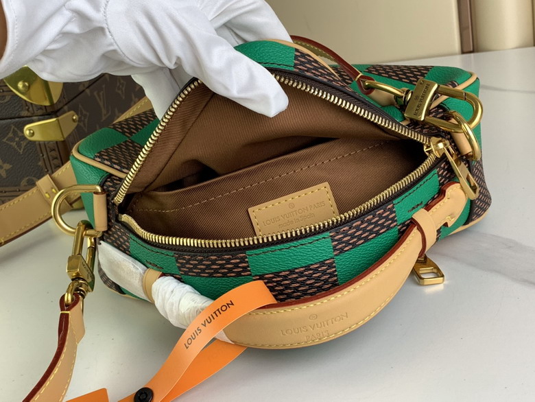 bag louis vuitton chess messenger 000089 07 bag louis vuitton chess messenger 000089 07