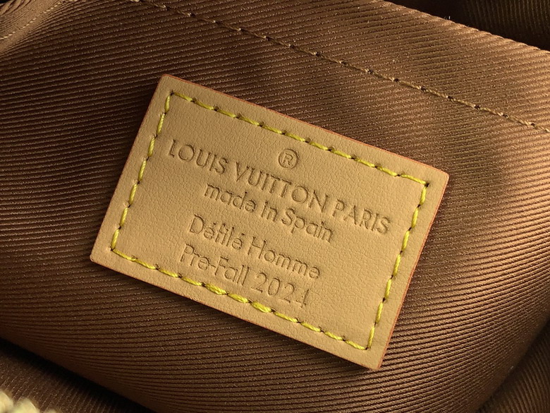 bag louis vuitton chess messenger 000089 08 bag louis vuitton chess messenger 000089 08