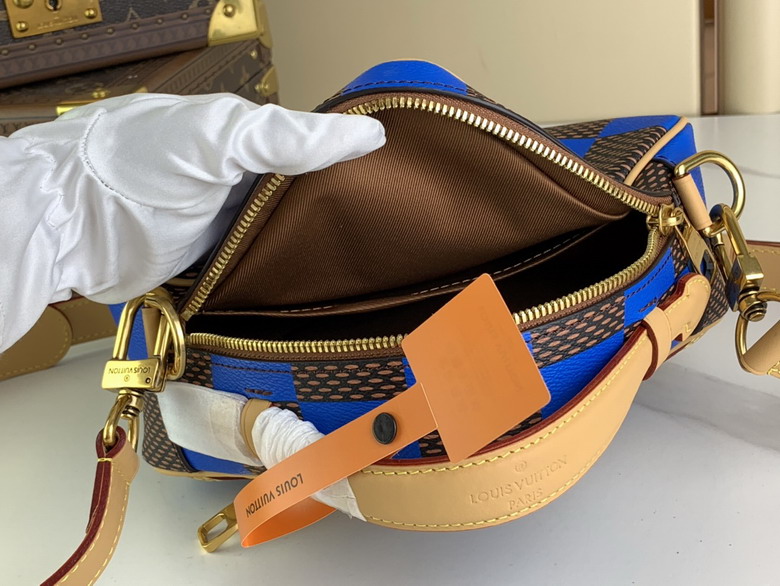 bag louis vuitton chess messenger 000089 10 bag louis vuitton chess messenger 000089 10