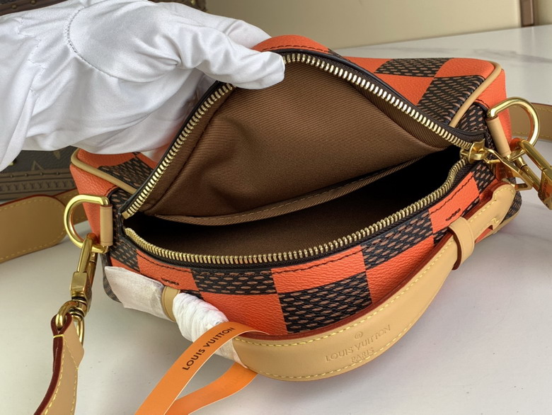 bag louis vuitton chess messenger 000089 14 bag louis vuitton chess messenger 000089 14
