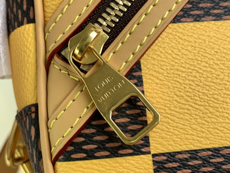 bag louis vuitton chess messenger 000089 17 bag louis vuitton chess messenger 000089 17