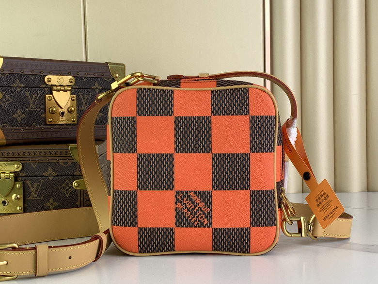 bag louis vuitton chess messenger 000089 38 bag louis vuitton chess messenger 000089 38