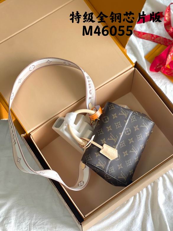 bag louis vuitton cluny 000100 13 bag louis vuitton cluny 000100 13