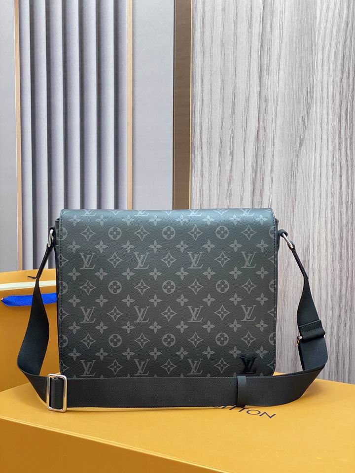 bag louis vuitton district 000101 09 bag louis vuitton district 000101 09