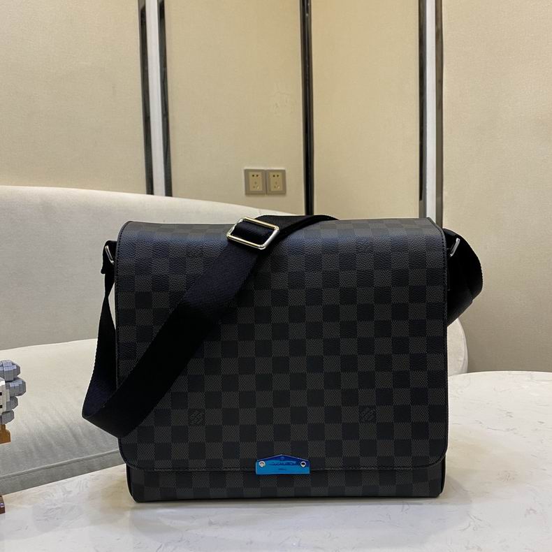 bag louis vuitton district 000101 12 bag louis vuitton district 000101 12