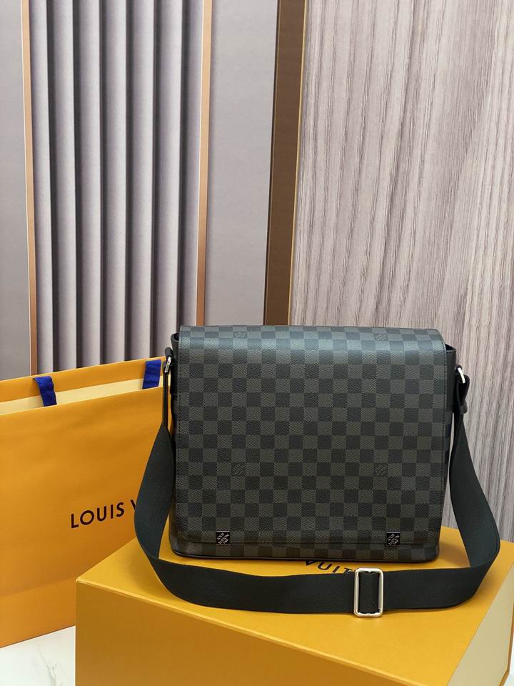 bag louis vuitton district 000101 14 bag louis vuitton district 000101 14