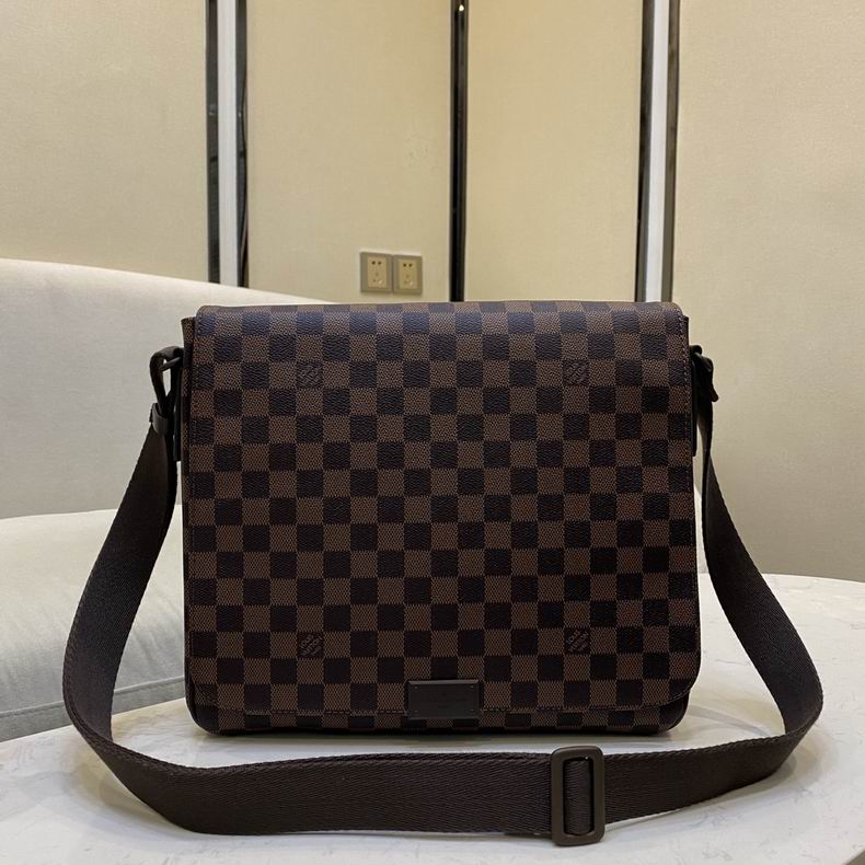 bag louis vuitton district 000101 18 bag louis vuitton district 000101 18