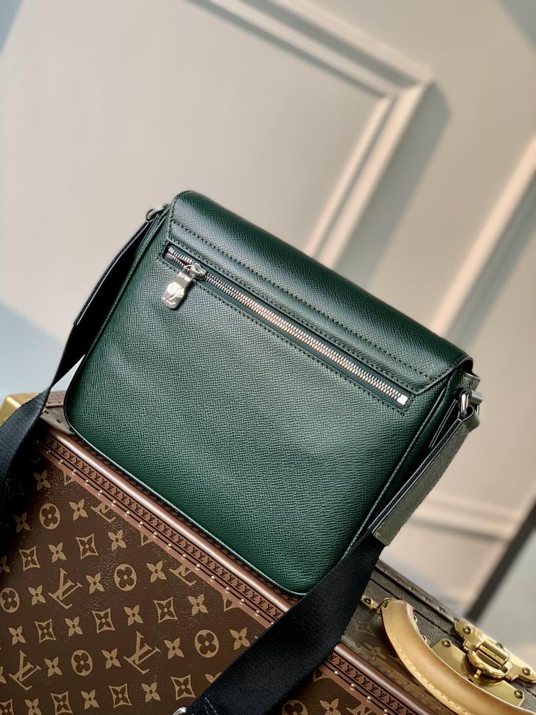 bag louis vuitton district 000101 25 bag louis vuitton district 000101 25