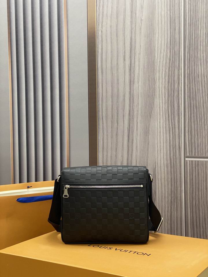 bag louis vuitton district 000101 36 bag louis vuitton district 000101 36