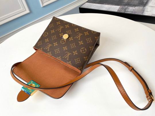 bag louis vuitton locky bb 000098 34 bag louis vuitton locky bb 000098 34