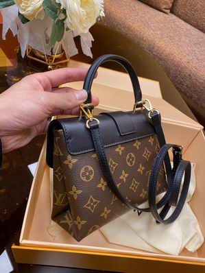 bag louis vuitton locky bb 000098 38 bag louis vuitton locky bb 000098 38